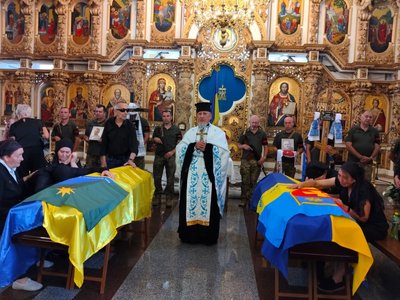 У Полтаві попрощалися з двома полеглими захисниками України