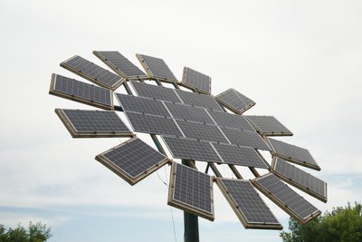 Власна сонячна електростанція на прикордонні: історія Анатолія Басанця з Сумщини Власна сонячна електростанція на прикордонні: історія Анатолія Басанця з Сумщини