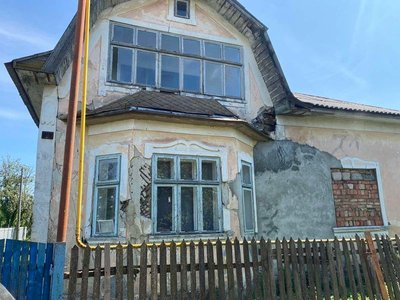 Хлібокомбінат, завод та пакет акцій: яке майно планують продати у 2025 році в Чернівецькій області Хлібокомбінат, завод та пакет акцій: яке майно планують продати у 2025 році в Чернівецькій області