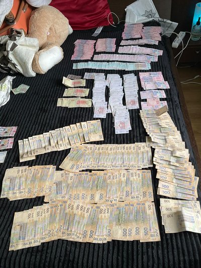 У Києві під виглядом масажного салону працював бордель У Києві під виглядом масажного салону працював бордель