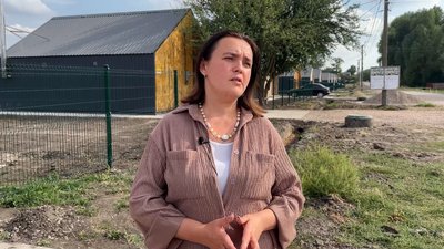 Як зводили будинки та відбирали родини переселенців, що оселилися у модульному містечку у селі на Чернігівщині Як зводили будинки та відбирали родини переселенців, що оселилися у модульному містечку у селі на Чернігівщині