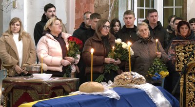 "Поступив, як справжній чоловік" : у Луцьку попрощалися з 25-річним гранатометником Дмитром Загурним "Поступив, як справжній чоловік" : у Луцьку попрощалися з 25-річним гранатометником Дмитром Загурним