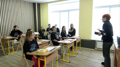 "Вчимося не боятися камер": як працює відділ аудіовізуального мистецтва у Черкаській дитячій школі мистецтв "Вчимося не боятися камер": як працює відділ аудіовізуального мистецтва у Черкаській дитячій школі мистецтв