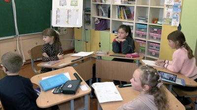 У сільській гімназії біля Луцька — старт будівництва укриття У сільській гімназії біля Луцька — старт будівництва укриття