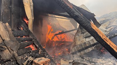 Пожежа на місці влучання російського "Шахеда", Основ'янський район Пожежа на місці влучання російського "Шахеда", Основ'янський район