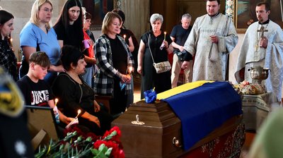 Прощання із загиблим поліцейським Станіславом Смірновим Прощання із загиблим поліцейським Станіславом Смірновим