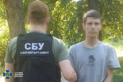 Щомісяця виробляли до 100 кг психотропів: СБУ заявила про знешкодження наркосиндикату в Одесі Щомісяця виробляли до 100 кг психотропів: СБУ заявила про знешкодження наркосиндикату в Одесі