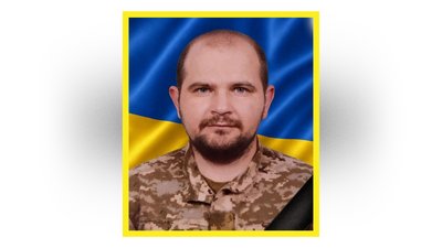 На Чернігівщині попрощалися з військовими Іваном Тимошенком та Богданом Трущенком На Чернігівщині попрощалися з військовими Іваном Тимошенком та Богданом Трущенком