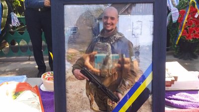 У Кропивницькому попрощались із двома бійцями У Кропивницькому попрощались із двома бійцями