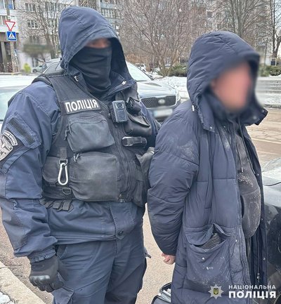 У Житомирі викрили схему виїзду військовозобов’язаних за кордон У Житомирі викрили схему виїзду військовозобов’язаних за кордон