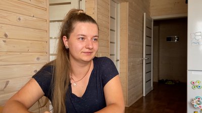 Як зводили будинки та відбирали родини переселенців, що оселилися у модульному містечку у селі на Чернігівщині Як зводили будинки та відбирали родини переселенців, що оселилися у модульному містечку у селі на Чернігівщині