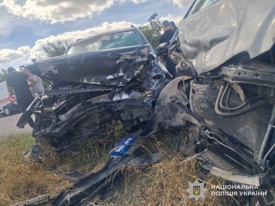 Автомобілі після ДТП Автомобілі після ДТП