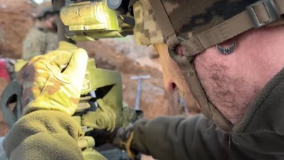 "Гамлет став навідником, що не питає "Бути чи не бути?" — історія бійця з миколаївської 406 бригади "Гамлет став навідником, що не питає "Бути чи не бути?" — історія бійця з миколаївської 406 бригади