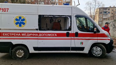 Знищений готель та удар по медиках: що розповіли містяни про атаку балістикою на Кривий Ріг Знищений готель та удар по медиках: що розповіли містяни про атаку балістикою на Кривий Ріг