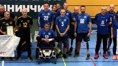 Сумські ветерани взяли участь у Чемпіонаті з волейболу сидячи на Вінниччині Сумські ветерани взяли участь у Чемпіонаті з волейболу сидячи на Вінниччині
