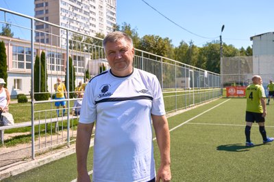 У Сумах ветерани футболу розіграли «Кубок Сергія Страшненка» У Сумах ветерани футболу розіграли «Кубок Сергія Страшненка»