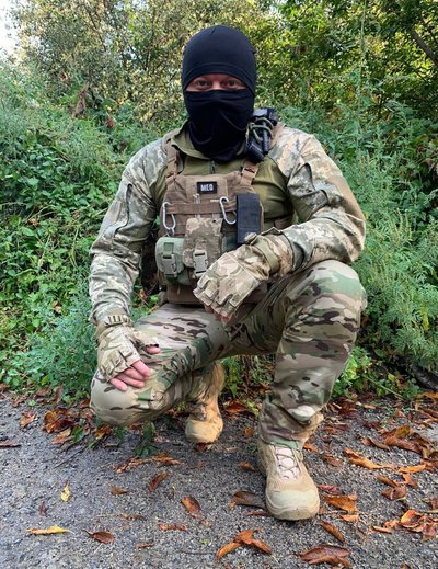 Сапер "Шуля" та бойовий медик "Каспер" про службу на кордоні Сумщини Сапер "Шуля" та бойовий медик "Каспер" про службу на кордоні Сумщини