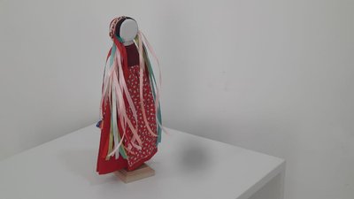 У Кропивницькому презентували 150 традиційних українських ляльок Олени Мединської У Кропивницькому презентували 150 традиційних українських ляльок Олени Мединської