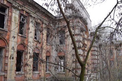У Дніпрі руйнується майже сторічна будівля Палацу профілактики: чи можна вберегти унікальну пам'ятку