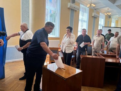 Порожнє місце: чому на Черкащині впродовж десяти місяців не можуть обрати очільника обласної ради Порожнє місце: чому на Черкащині впродовж десяти місяців не можуть обрати очільника обласної ради