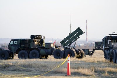 ЗРК Patriot в аеропорту Жешув-Ясьонка ЗРК Patriot в аеропорту Жешув-Ясьонка