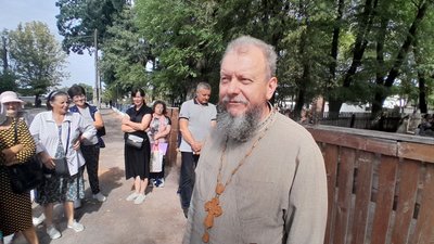 У громаді на Житомирщині люди проводять збори, щоб перейти до ПЦУ