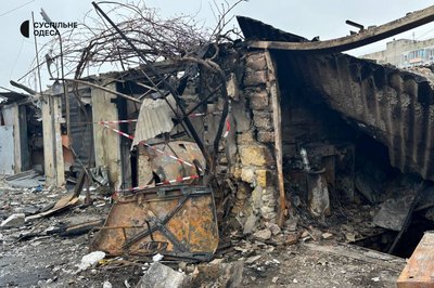 "Приватний сектор, жили мирні люди": що розповіли очевидці про четверту поспіль атаку РФ по Одесі "Приватний сектор, жили мирні люди": що розповіли очевидці про четверту поспіль атаку РФ по Одесі