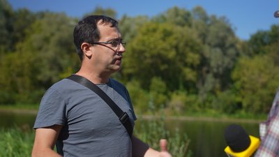 “Тонни риби, все загинуло”: на Сеймі друга хвиля забруднення “Тонни риби, все загинуло”: на Сеймі друга хвиля забруднення