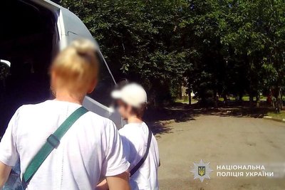 «Білі янголи» евакуювали дві сім’ї з Нікопольського району Дніпропетровщини «Білі янголи» евакуювали дві сім’ї з Нікопольського району Дніпропетровщини