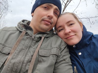 Жінку розстріляли росіяни, донька – в окупованому Криму. Що пережив під час війни переселенець з Херсонщини Роман Жінку розстріляли росіяни, донька – в окупованому Криму. Що пережив під час війни переселенець з Херсонщини Роман