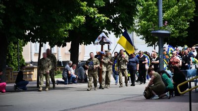 На Чернігівщині попрощалися з захисниками України Сергієм Дорошевичем та Олександром Киселем На Чернігівщині попрощалися з захисниками України Сергієм Дорошевичем та Олександром Киселем