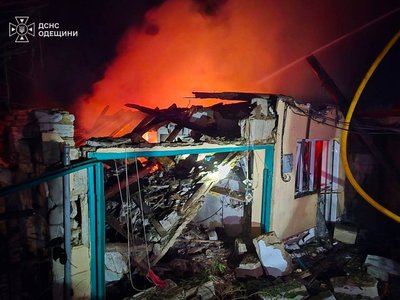Російські війська атакували південь Одещини: зруйнований будинок, є постраждалі Російські війська атакували південь Одещини: зруйнований будинок, є постраждалі