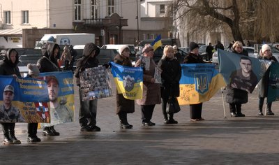 "Ми чекаємо": автопробіг у Луцьку 15 лютого "Ми чекаємо": автопробіг у Луцьку 15 лютого