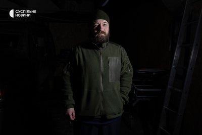 Командир стабілізаційного пункту Першого окремого медичного батальйону ЗСУ Андрій "Медгоблін" Семʼянків Командир стабілізаційного пункту Першого окремого медичного батальйону ЗСУ Андрій "Медгоблін" Семʼянків