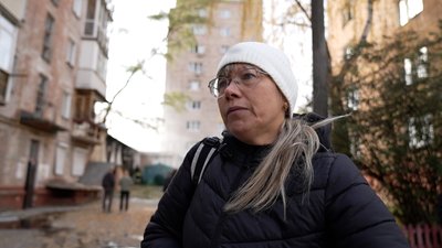 Була в епіцентрі вибуху і вижила: що розповідають очевидці про російську атаку на Чернігів Була в епіцентрі вибуху і вижила: що розповідають очевидці про російську атаку на Чернігів