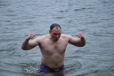 Освячення води та молитва: як бійці двох волинських бригад відзначили Водохреще Освячення води та молитва: як бійці двох волинських бригад відзначили Водохреще