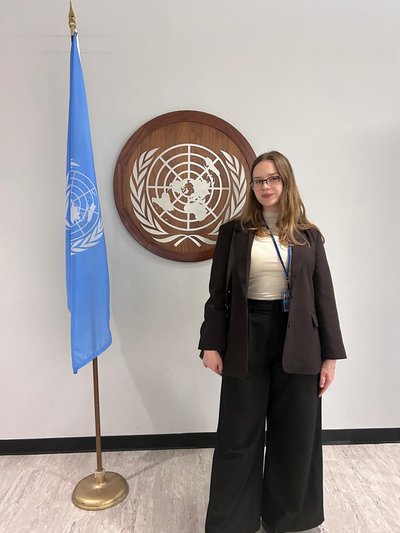 Розповіла про свій Крим: кримчанка Дар'я Фурсова про виступ на саміті Кримської платформи Розповіла про свій Крим: кримчанка Дар'я Фурсова про виступ на саміті Кримської платформи