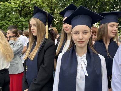 Кременчуцькі випускники отримали медалі за високі досягнення у навчанні
