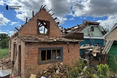 Наслідки обстрілу у Полтаві 28 травня: перші фото з місця події Наслідки обстрілу у Полтаві 28 травня: перші фото з місця події