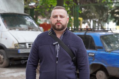 "Мотлох просто вже набрид усім". У дворі багатоповерхівок у Дніпрі утворився автоцвинтар "Мотлох просто вже набрид усім". У дворі багатоповерхівок у Дніпрі утворився автоцвинтар