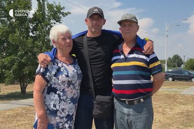 Додому після 27 місяців полону повернувся захисник Зміїного Сергій Тушенко Додому після 27 місяців полону повернувся захисник Зміїного Сергій Тушенко