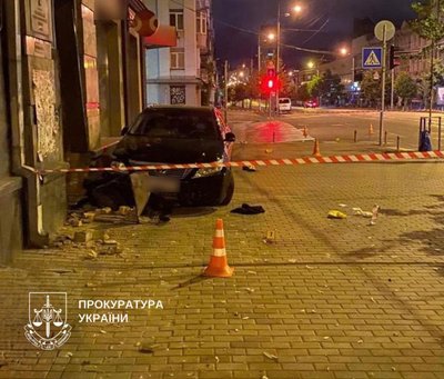 Смертельна ДТП у Києві: перед судом постане колишній прокурор Смертельна ДТП у Києві: перед судом постане колишній прокурор