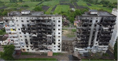 "Золота" глина і 40% нежитлових площ: як відбудовують один із найдорожчих будинків у Бородянці "Золота" глина і 40% нежитлових площ: як відбудовують один із найдорожчих будинків у Бородянці