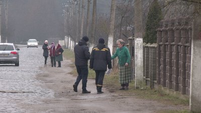 Восьмеро людей загинули під час пожеж у 2025 році на Рівненщині. Рятувальники провели рейд серед населення області Восьмеро людей загинули під час пожеж у 2025 році на Рівненщині. Рятувальники провели рейд серед населення області