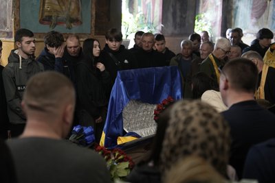 У Сумах попрощалися з прикордонником Олександром Германом У Сумах попрощалися з прикордонником Олександром Германом