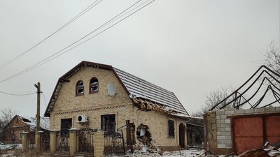 Наслідки обстрілів Донеччини 9 лютого. Фото: сайт поліції Донеччини Наслідки обстрілів Донеччини 9 лютого. Фото: сайт поліції Донеччини