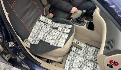 Пропонував уникнути мобілізації за 5 тисяч доларів: житель Хмельниччини отримав підозру Пропонував уникнути мобілізації за 5 тисяч доларів: житель Хмельниччини отримав підозру