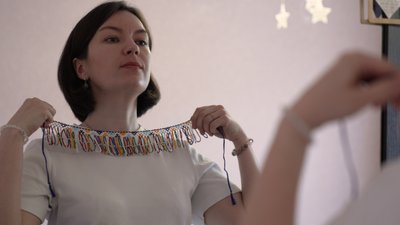 Відчувають захист завдяки прикрасам. Як на Буковині майстрині виготовляють старовинні ґердани та силянки | Жива спадщина