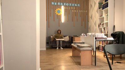 Незряча житомирянка підкорила Говерлу та літала над морем з парашутом