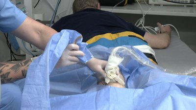 Операцію, яка допомагає полегшити фантомний біль після ампутації кінцівок, проводять у Рівному Операцію, яка допомагає полегшити фантомний біль після ампутації кінцівок, проводять у Рівному